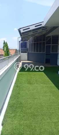 Rumah Strategis Minimalis Lb 350m2 di Cisarua, Bandung Barat Rumah Strategis Minimalis Lb 350m2 di Cisarua, Bandung Barat
