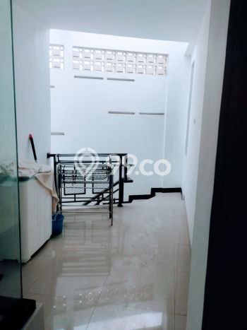 Area Ramai! Ruko Dijual di Bojongloa Kaler untuk Bisnis Luas Bangunan 110m2 Area Ramai! Ruko Dijual di Bojongloa Kaler untuk Bisnis Luas Bangunan 110m2