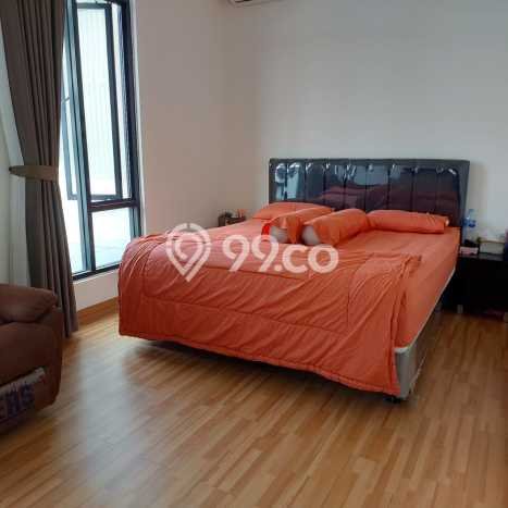 Rumah Modern 4 KT di Taman Kopo Indah Bandung Semi Furnished Rumah Modern 4 KT di Taman Kopo Indah Bandung Semi Furnished