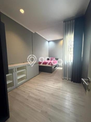 Jarang Ada! Rumah Kontrakan 4 Kamar Nyaman Siap Huni Summarecon Bandung Jarang Ada! Rumah Kontrakan 4 Kamar Nyaman Siap Huni Summarecon Bandung