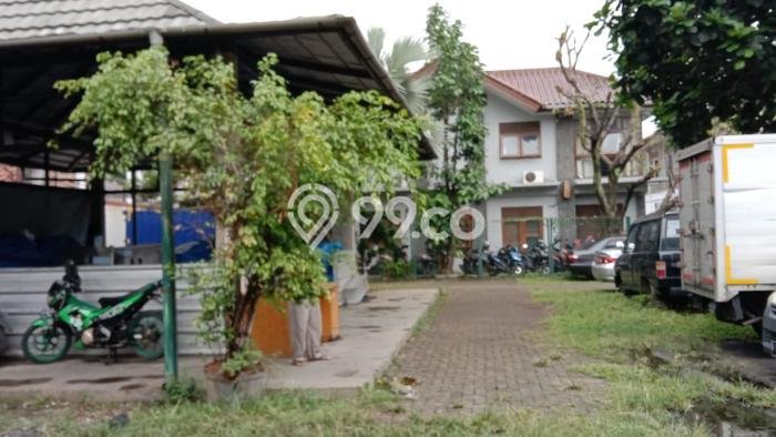 Lahan Dijual Lokasi Strategis di Jakarta Selatan dengan Luas 3m2 Lahan Dijual Lokasi Strategis di Jakarta Selatan dengan Luas 3m2