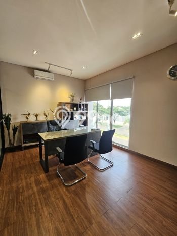 Ruko Dijual di Tangerang LT 65m2 & LB 160m2 Lokasi Terbaik! Ruko Dijual di Tangerang LT 65m2 & LB 160m2 Lokasi Terbaik!