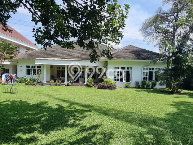 Dijual Rumah Premium dengan Fasilitas Sekitar Lengkap di Cilandak, Jakarta Selatan Dijual Rumah Premium dengan Fasilitas Sekitar Lengkap di Cilandak, Jakarta Selatan