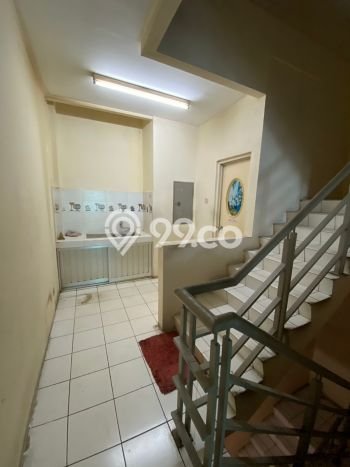 Untuk Dijual! Ruko di Jembatan Besi Jakarta Barat LT 67m2 / LB 230m2 Kawasan Bisnis Untuk Dijual! Ruko di Jembatan Besi Jakarta Barat LT 67m2 / LB 230m2 Kawasan Bisnis