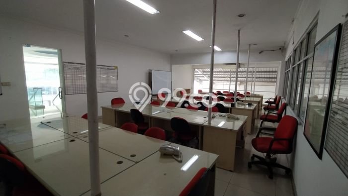 Dijual! Komersial di Radio Dalam Jakarta Selatan LT 2050m2 / LB 1800m2 Kawasan Strategis Dijual! Komersial di Radio Dalam Jakarta Selatan LT 2050m2 / LB 1800m2 Kawasan Strategis
