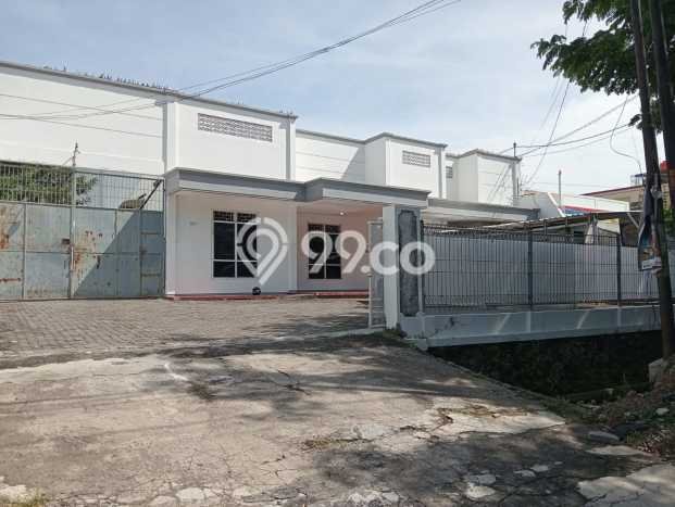 FOR RENT! Gudang di Manyaran Cocok untuk Bisnis 800m2 FOR RENT! Gudang di Manyaran Cocok untuk Bisnis 800m2