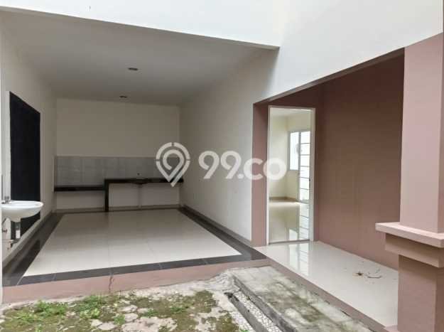 Rumah Nyaman area Kota Wisata, Bogor, LT 150m² LB 170m² Rumah Nyaman area Kota Wisata, Bogor, LT 150m² LB 170m²