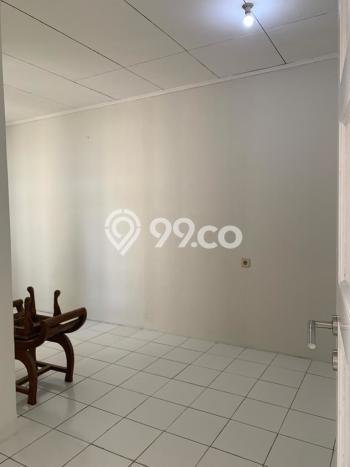 Rumah sewa siap pakai 3 KT di Kota Wisata, Bogor Rumah sewa siap pakai 3 KT di Kota Wisata, Bogor