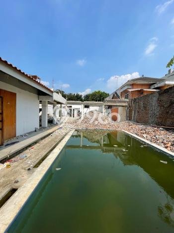 Jual Rumah Luas Elegan Dengan View Cantik di Pondok Indah, Jakarta Selatan Jual Rumah Luas Elegan Dengan View Cantik di Pondok Indah, Jakarta Selatan