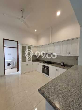 Rumah di Kemang, Siap Huni, 0 KT, Akses Kemang, Jakarta Selatan, Jakarta Selatan, Luas 850m² LB 400m² Rumah di Kemang, Siap Huni, 0 KT, Akses Kemang, Jakarta Selatan, Jakarta Selatan, Luas 850m² LB 400m²