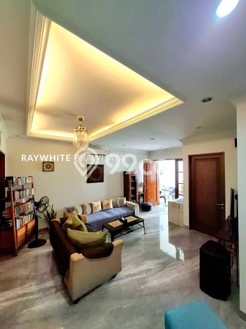 Rumah Elit Modern Siap Huni di Lebak Bulus Jakarta Selatan Rumah Elit Modern Siap Huni di Lebak Bulus Jakarta Selatan