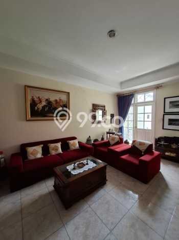 Dijual Rumah Mewah Exclusive di Kebayoran Baru, Jakarta Selatan Dijual Rumah Mewah Exclusive di Kebayoran Baru, Jakarta Selatan