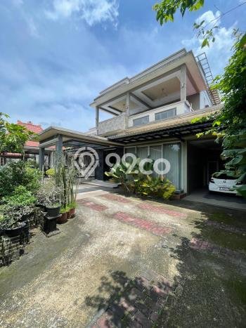 For Sale! Luxury House LT 1500m2 Desain Elegan di Cibubur For Sale! Luxury House LT 1500m2 Desain Elegan di Cibubur
