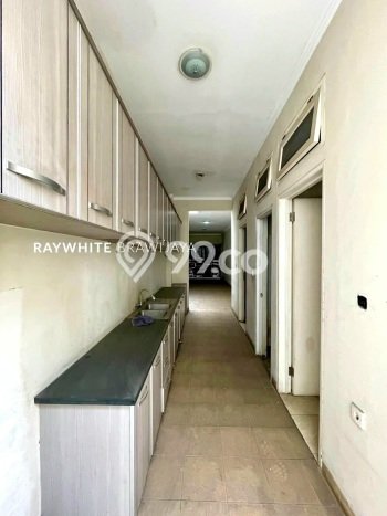 Rumah Elit LB 280m2 Siap Huni Desain Elegan di Pondok Indah, Jakarta Selatan Rumah Elit LB 280m2 Siap Huni Desain Elegan di Pondok Indah, Jakarta Selatan