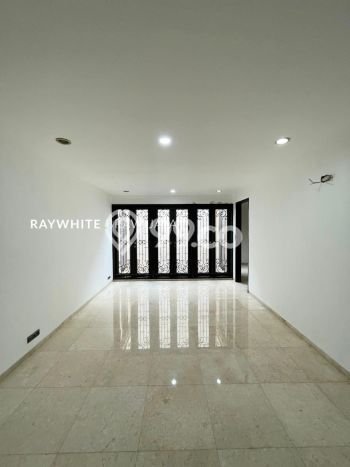For Sale Rumah Mewah Exclusive di Kebayoran Baru, Jakarta Selatan For Sale Rumah Mewah Exclusive di Kebayoran Baru, Jakarta Selatan