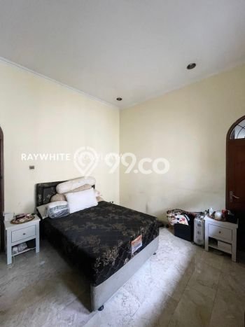 Rumah Elit LB 350m2 Siap Huni Desain Elegan di Kuningan, Jakarta Selatan Rumah Elit LB 350m2 Siap Huni Desain Elegan di Kuningan, Jakarta Selatan
