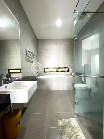 Siap Huni Hunian Elit 4 Kamar di Jagakarsa Dekat ke Mana Pun Siap Huni Hunian Elit 4 Kamar di Jagakarsa Dekat ke Mana Pun