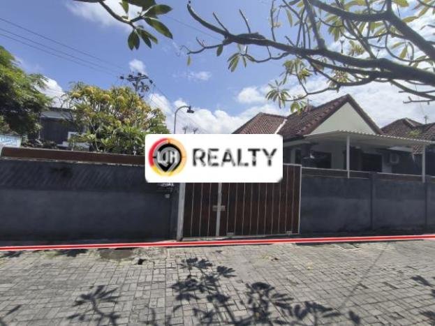Rumah Minimalis 3 KT LT 200m2 di Panjer Rumah Minimalis 3 KT LT 200m2 di Panjer