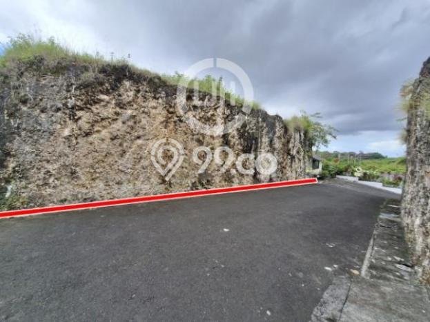 Tanah Kavling Dijual di Jimbaran, Badung dengan Luas Tanah 1750m2 Tanah Kavling Dijual di Jimbaran, Badung dengan Luas Tanah 1750m2