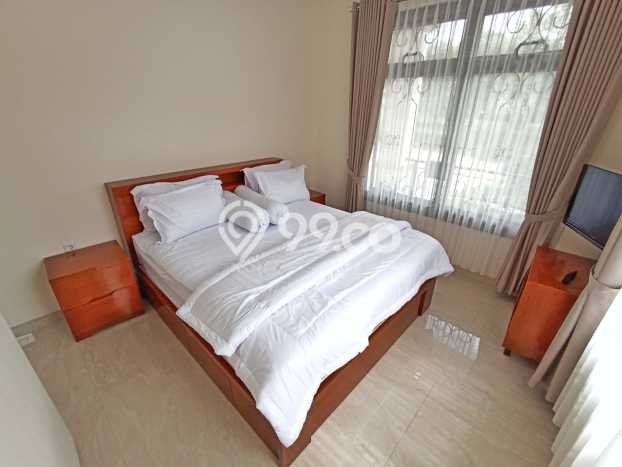 Vila Kawasan Cipanas, Luas 400m2m², Lokasi Strategis Vila Kawasan Cipanas, Luas 400m2m², Lokasi Strategis