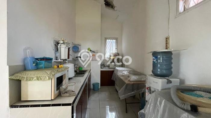 DIJUAL! Vila Kawasan Cipanas, Area 400m2m², Akses ke Fasilitas Umum DIJUAL! Vila Kawasan Cipanas, Area 400m2m², Akses ke Fasilitas Umum