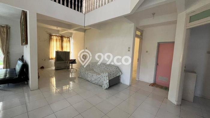 DIJUAL! Vila Kawasan Cipanas, Area 400m2m², Akses ke Fasilitas Umum DIJUAL! Vila Kawasan Cipanas, Area 400m2m², Akses ke Fasilitas Umum