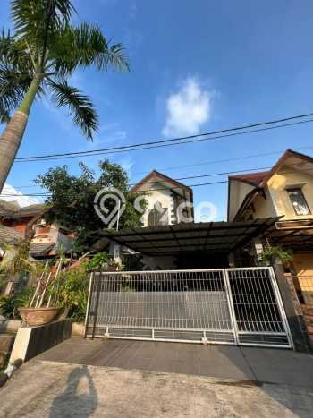 Rumah Nyaman 7 KT LB 400m2 Kondisi Bagus di Kemang Pratama Rumah Nyaman 7 KT LB 400m2 Kondisi Bagus di Kemang Pratama