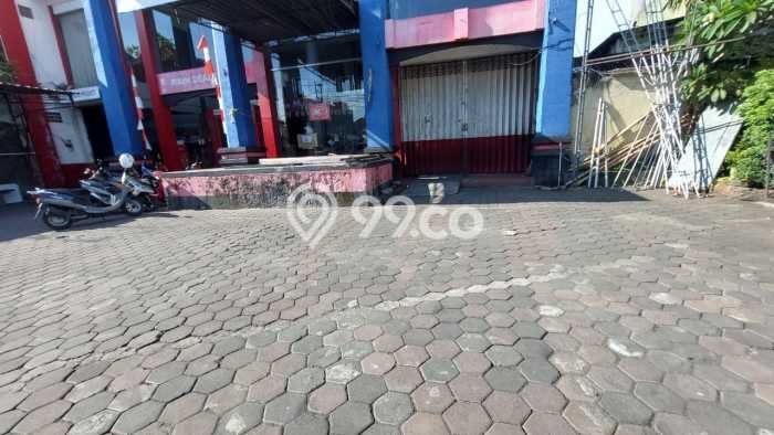 Dijual Ruko di Denpasar Barat Denpasar LT 560m2 / LB 907m2 Dijual Ruko di Denpasar Barat Denpasar LT 560m2 / LB 907m2