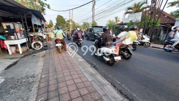 Ruko Dijual di Prime Area Badung Luas 500m2 Ruko Dijual di Prime Area Badung Luas 500m2