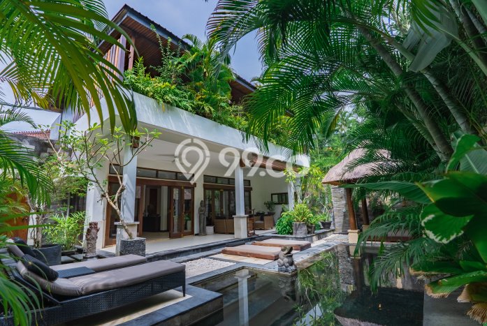 LOKASI TERBAIK! Vila di , Dimensi 235m2m², Lokasi Strategis dengan akses mudah LOKASI TERBAIK! Vila di , Dimensi 235m2m², Lokasi Strategis dengan akses mudah