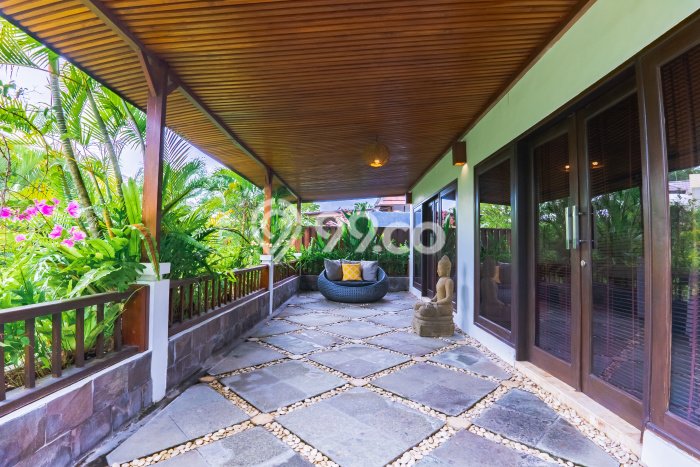 LOKASI TERBAIK! Vila di , Dimensi 235m2m², Lokasi Strategis dengan akses mudah LOKASI TERBAIK! Vila di , Dimensi 235m2m², Lokasi Strategis dengan akses mudah
