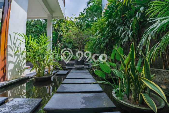 LOKASI TERBAIK! Vila di , Dimensi 235m2m², Lokasi Strategis dengan akses mudah LOKASI TERBAIK! Vila di , Dimensi 235m2m², Lokasi Strategis dengan akses mudah