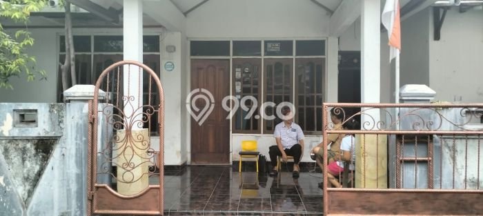 Hunian Cantik Modern Lb 200m2 di Tembalang, Semarang Hunian Cantik Modern Lb 200m2 di Tembalang, Semarang