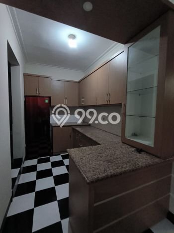 Siap Huni Hunian Elit 6 Kamar di Gajah Mungkur Dekat ke Mana Saja Siap Huni Hunian Elit 6 Kamar di Gajah Mungkur Dekat ke Mana Saja