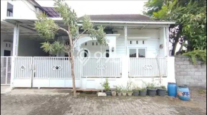 Rumah Modern Cantik 3 Kamar Bisa Langsung Pindah di Pedurungan Rumah Modern Cantik 3 Kamar Bisa Langsung Pindah di Pedurungan