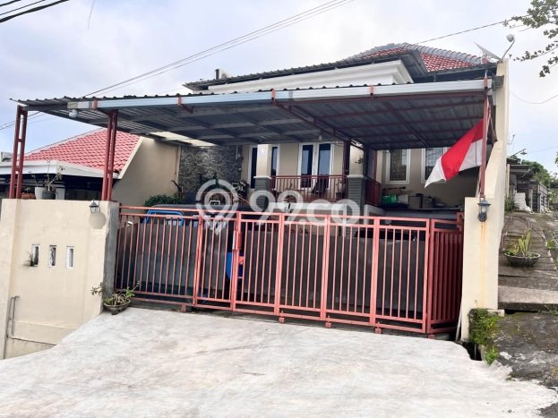 Dijual Rumah Strategis Bagus Punya 2 KT di Tembalang Semarang SHM Dijual Rumah Strategis Bagus Punya 2 KT di Tembalang Semarang SHM