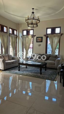 Rumah Mewah Dijual LT 504m2 di Tembalang, Semarang Rumah Mewah Dijual LT 504m2 di Tembalang, Semarang