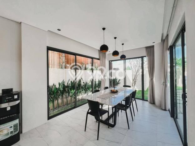 HOT DEAL! Vila di , Luas 336m2m², Lokasi Strategis HOT DEAL! Vila di , Luas 336m2m², Lokasi Strategis