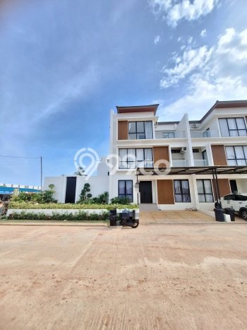 Siap Huni Rumah Mewah 5 Kamar di Batam Kota Dekat ke Mana Saja Siap Huni Rumah Mewah 5 Kamar di Batam Kota Dekat ke Mana Saja