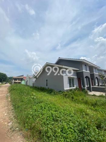 SIAP HUNI! Rumah Strategis area , Luas 120m2m² LB 56m2m² SIAP HUNI! Rumah Strategis area , Luas 120m2m² LB 56m2m²