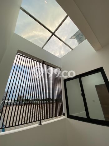 Hunian Mewah LB 300m2 Siap Huni Desain Elegan di Batam Centre, Batam Hunian Mewah LB 300m2 Siap Huni Desain Elegan di Batam Centre, Batam