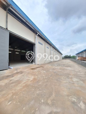 Unit Gudang Tersedia di Kabil Spesifikasi LB 3270m2 Unit Gudang Tersedia di Kabil Spesifikasi LB 3270m2