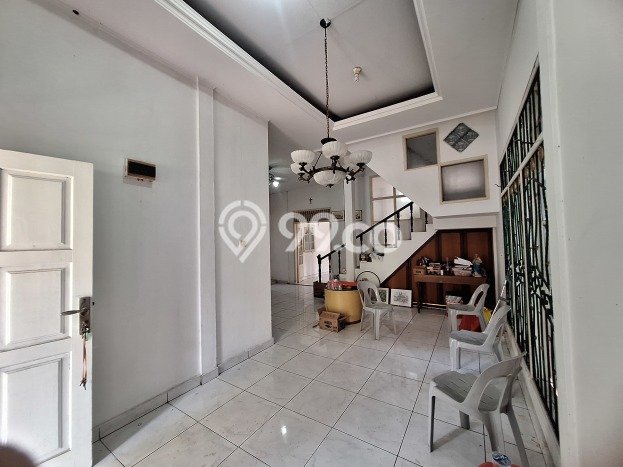 Rumah Mewah LB 200m2 Siap Huni Desain Elegan di Nagoya, Batam Rumah Mewah LB 200m2 Siap Huni Desain Elegan di Nagoya, Batam