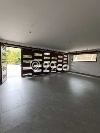 Tersedia Vila Kawasan , Luas 1832m2m², Lokasi Premium Tersedia Vila Kawasan , Luas 1832m2m², Lokasi Premium