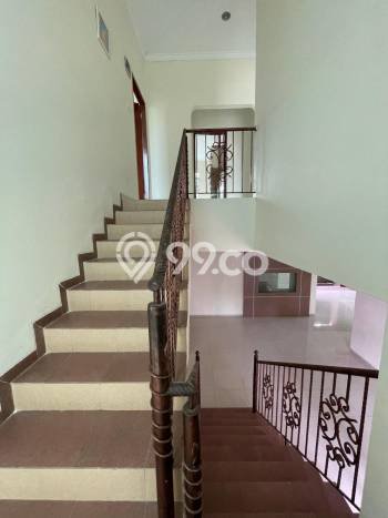 INVESTASI TEPAT! Rumah di Batam Kota, Luas 270m2m² LB 333m2m² INVESTASI TEPAT! Rumah di Batam Kota, Luas 270m2m² LB 333m2m²