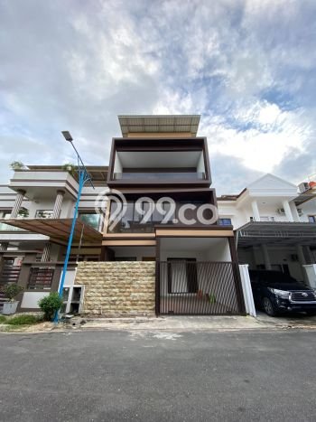 Hunian Mewah LB 300m2 Siap Huni Desain Elegan di Batam Centre, Batam Hunian Mewah LB 300m2 Siap Huni Desain Elegan di Batam Centre, Batam