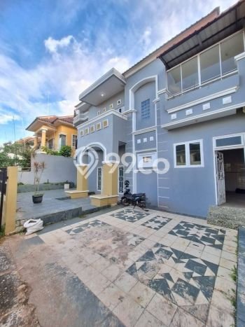 Ready to Use! Premium House LT 270m2 Desain Modern di Batam Centre Ready to Use! Premium House LT 270m2 Desain Modern di Batam Centre