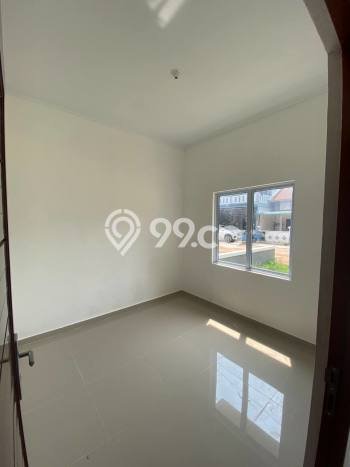 SIAP HUNI! Rumah Strategis area , Luas 120m2m² LB 56m2m² SIAP HUNI! Rumah Strategis area , Luas 120m2m² LB 56m2m²