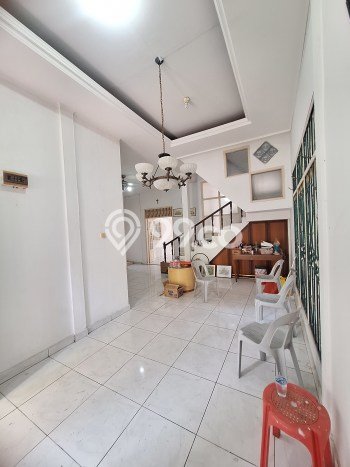 Rumah Mewah LB 200m2 Siap Huni Desain Elegan di Nagoya, Batam Rumah Mewah LB 200m2 Siap Huni Desain Elegan di Nagoya, Batam