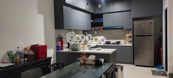 Jual Rumah Eksklusif 4 KT di Gading Serpong, Tangerang Jual Rumah Eksklusif 4 KT di Gading Serpong, Tangerang